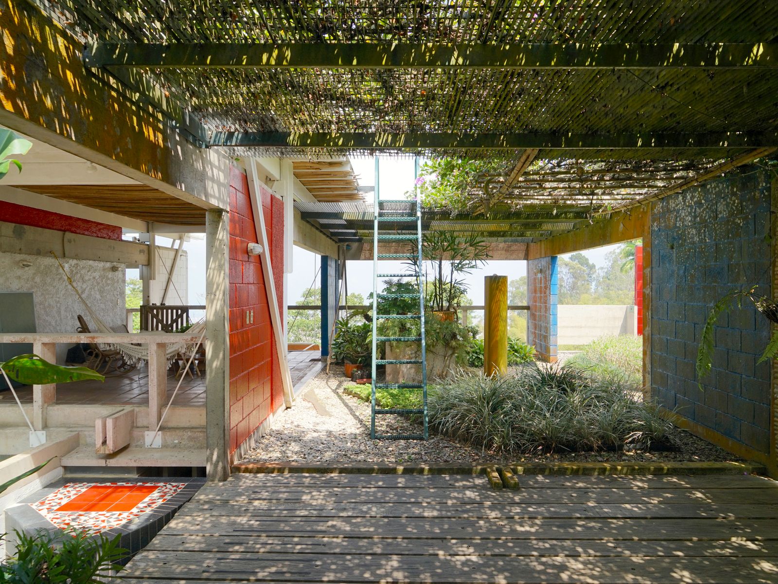 Totally tropical taste: Venezuelan architect Oscar Tenreiro’s vision of multicultural Modernism in Caracas