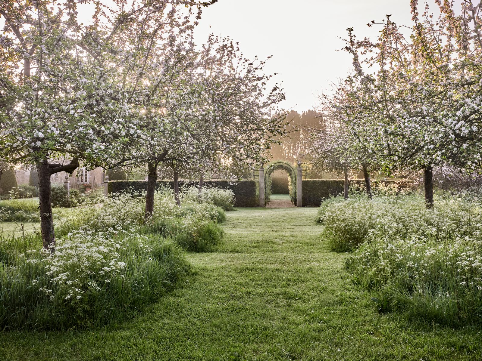 These pastoral gardeners are rejecting floral fripperies and digging for wilder inspirations